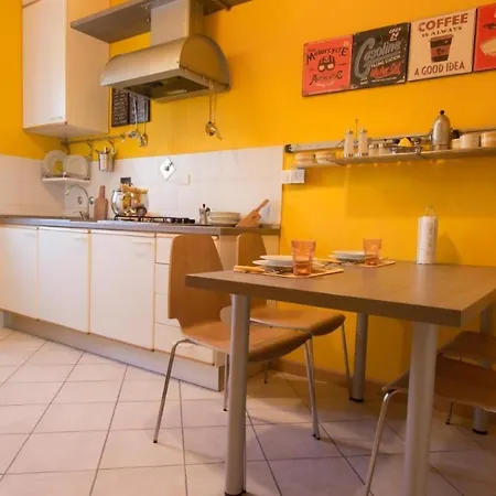 La Stazione Per Dormire Guest house *